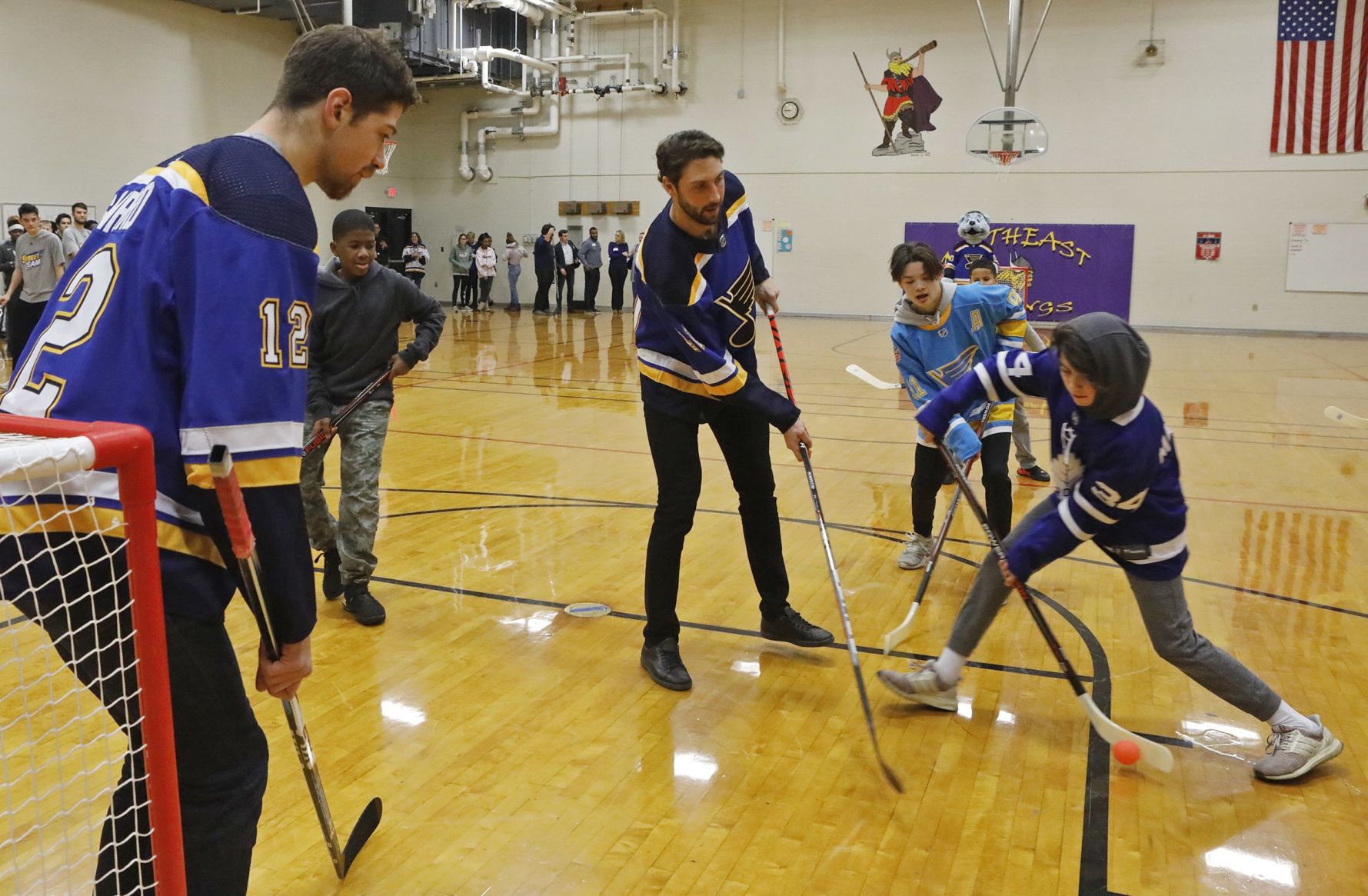 The St. Louis Blues team with Parkway Schools